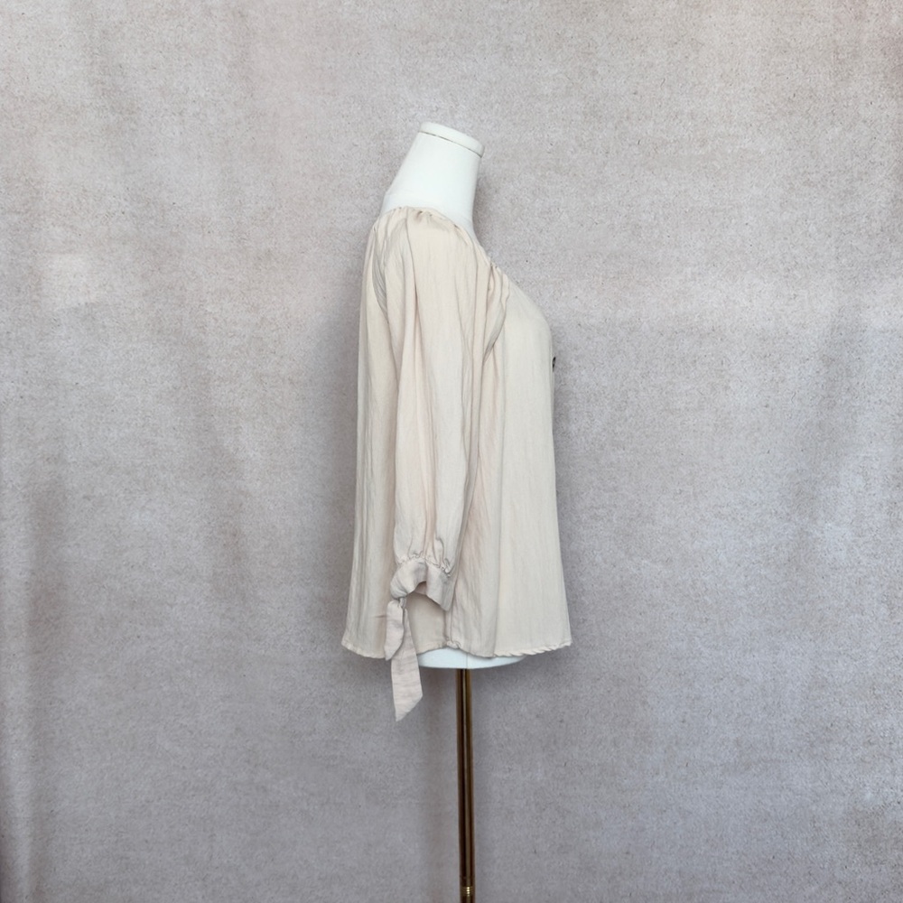 Hayden Feminine & Elevated Top Billowy Sleeves Gathered Shoulders & Tie Cuffs - Picture 6 of 7